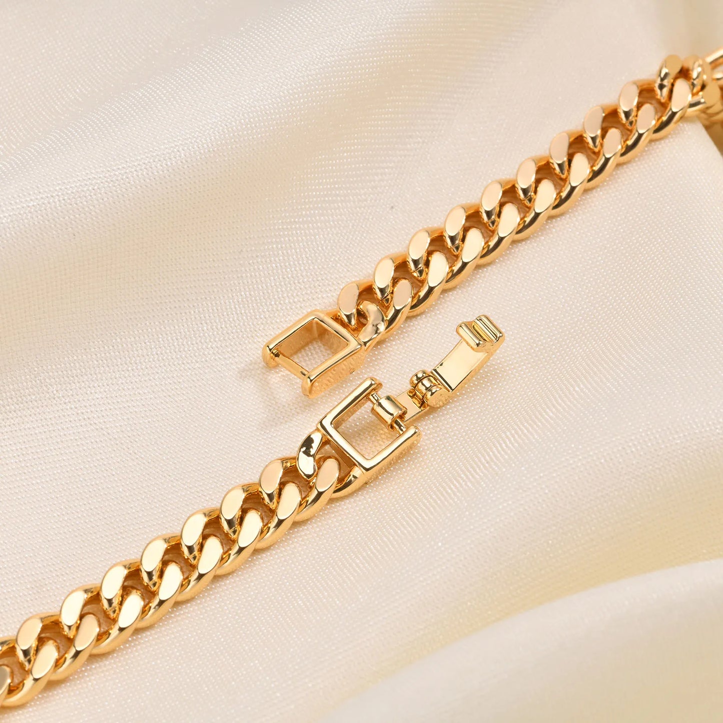 CZ Stone Heart Animal Charm Cuban Chain Link Wristband